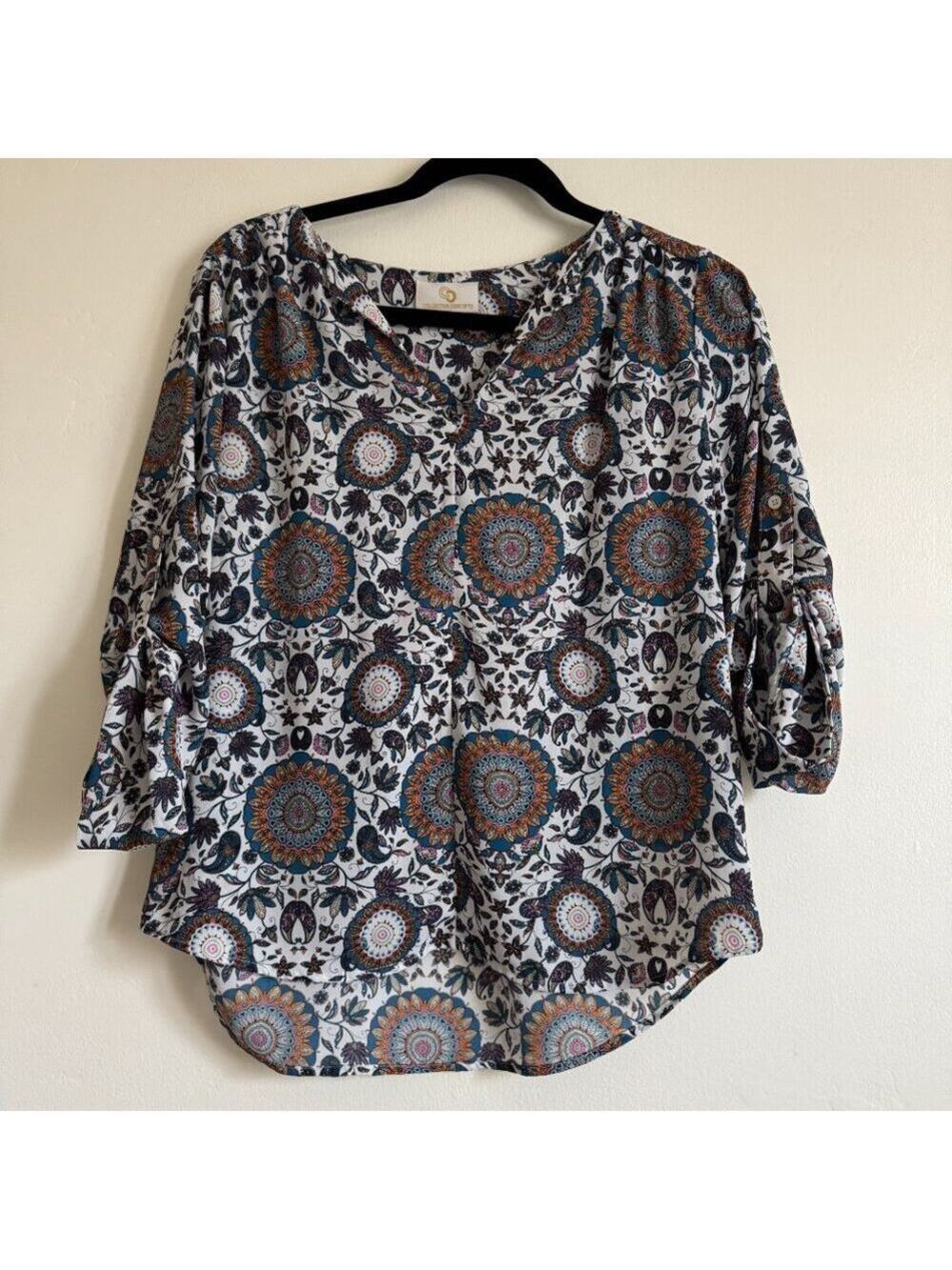 Paisley Print Split V-Neck, 3/4 Sleeve Blouse, Multicolor, Size Small - Picture 5 of 8